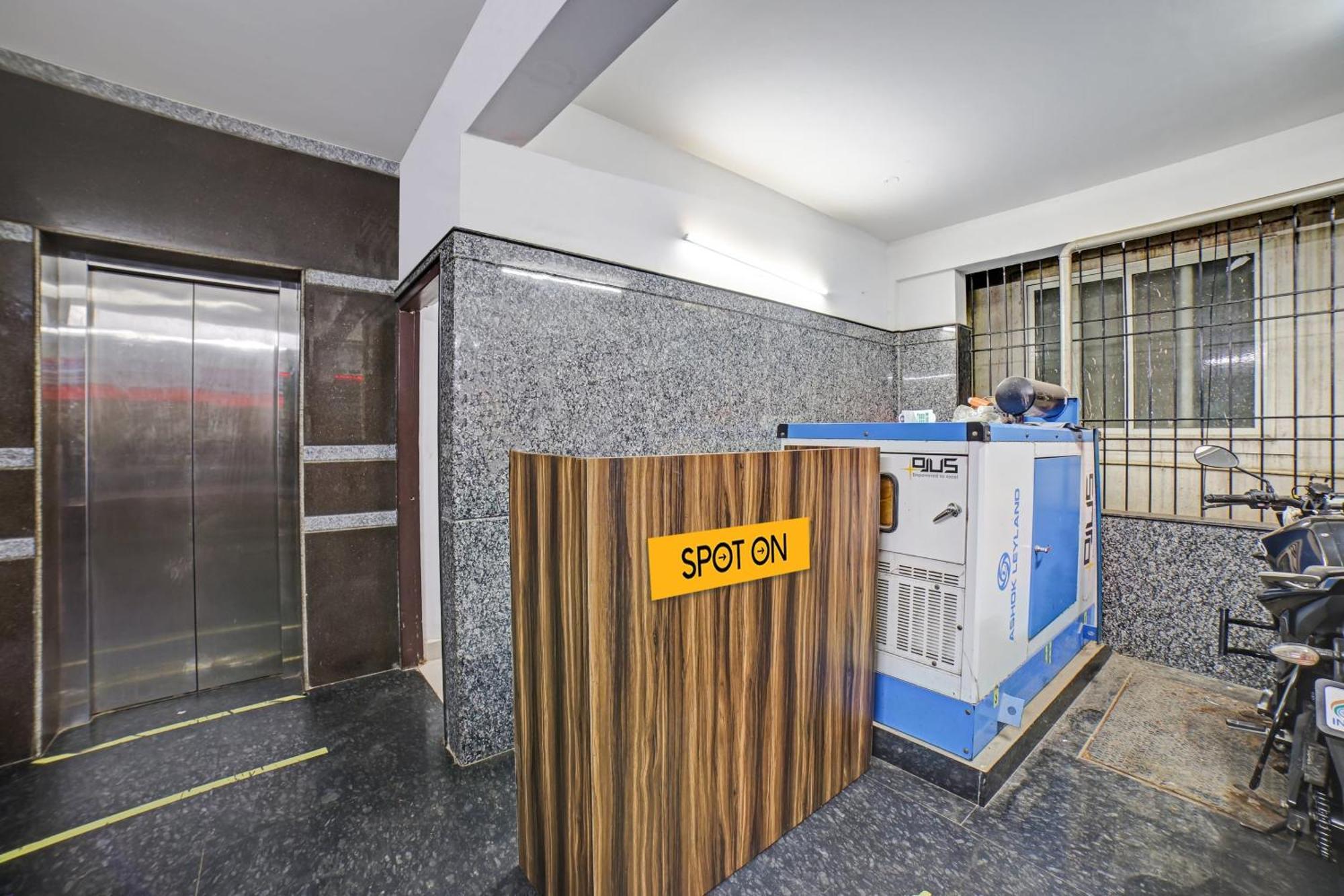 Spot On 81164 San International Hotel Bangalore Exterior photo